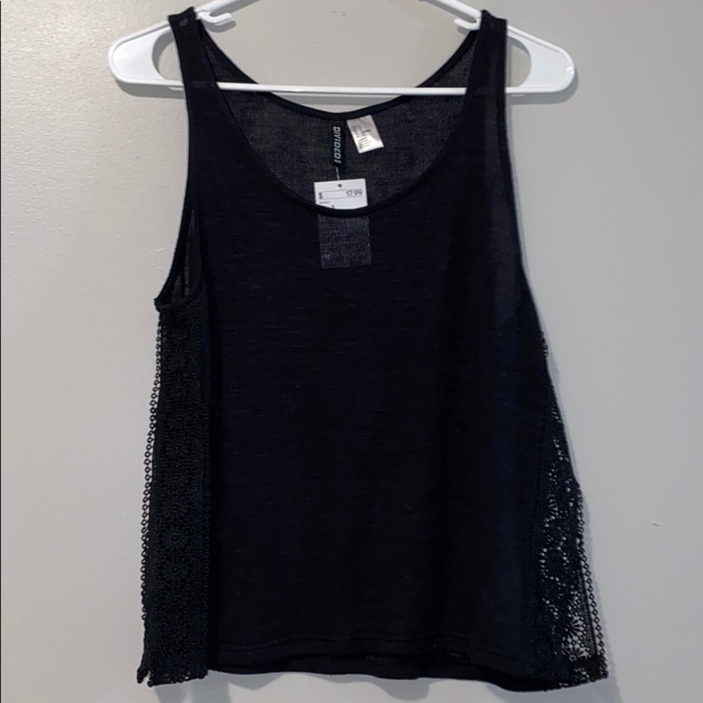 Lace floral side Tank